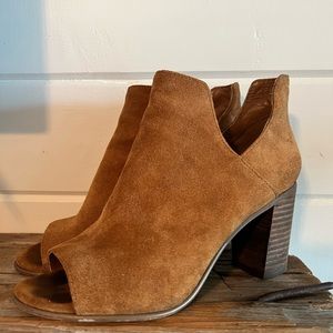 Steve Madden Nelma Suede Open Toe Booties